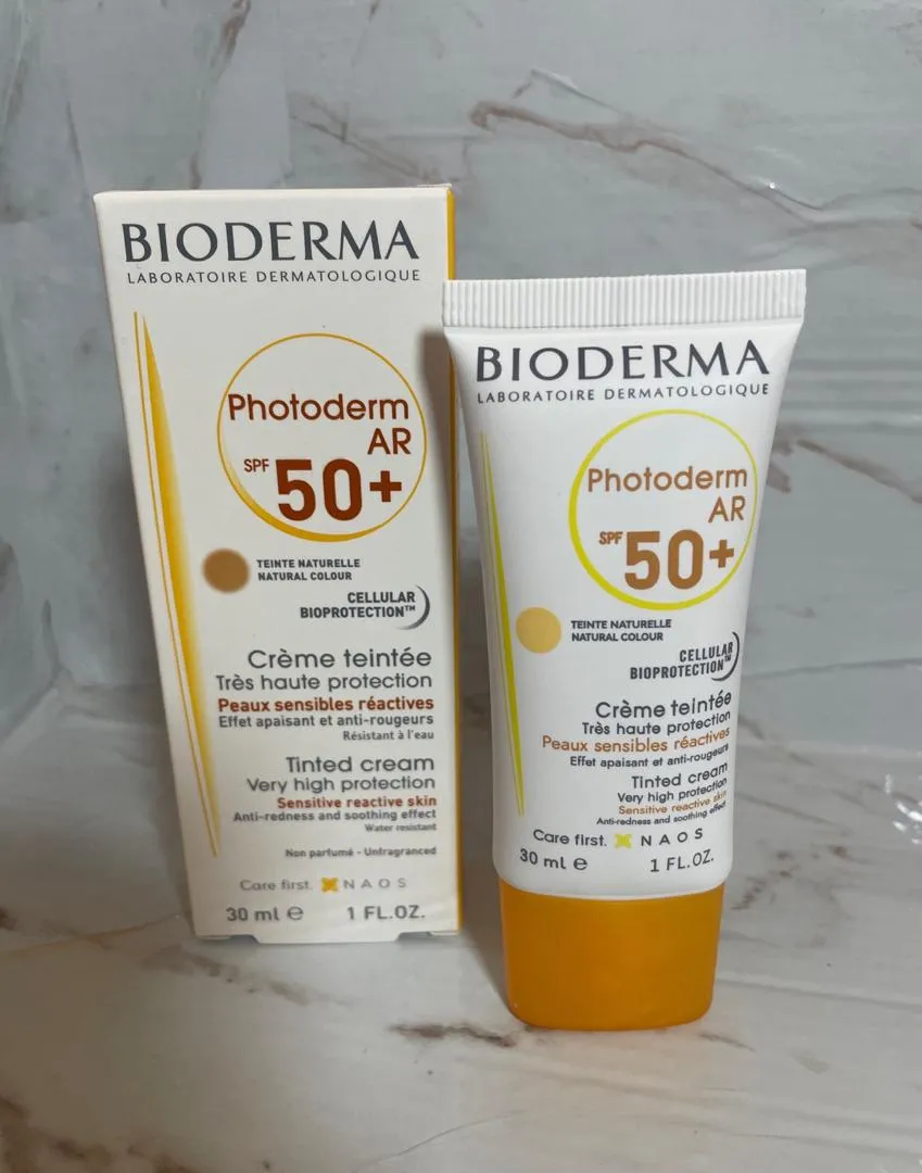 Protector solar bioderma ($3.80 USD) — Gil Beauty