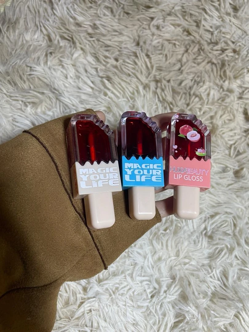 Tinta de labios paleta ($1.65 USD) — Gil Beauty