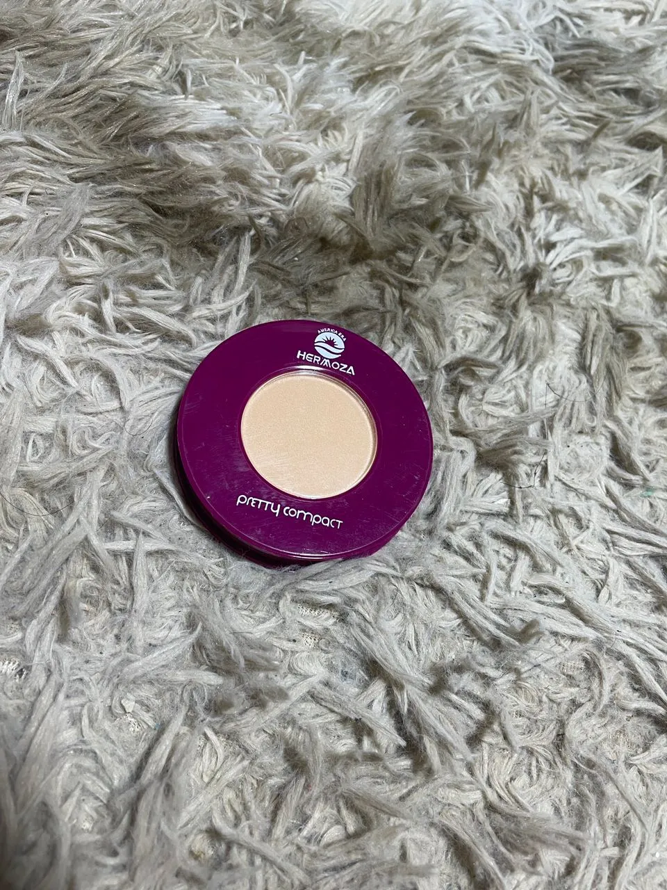 Compacto rosado ($1.60 USD) — Gil Beauty